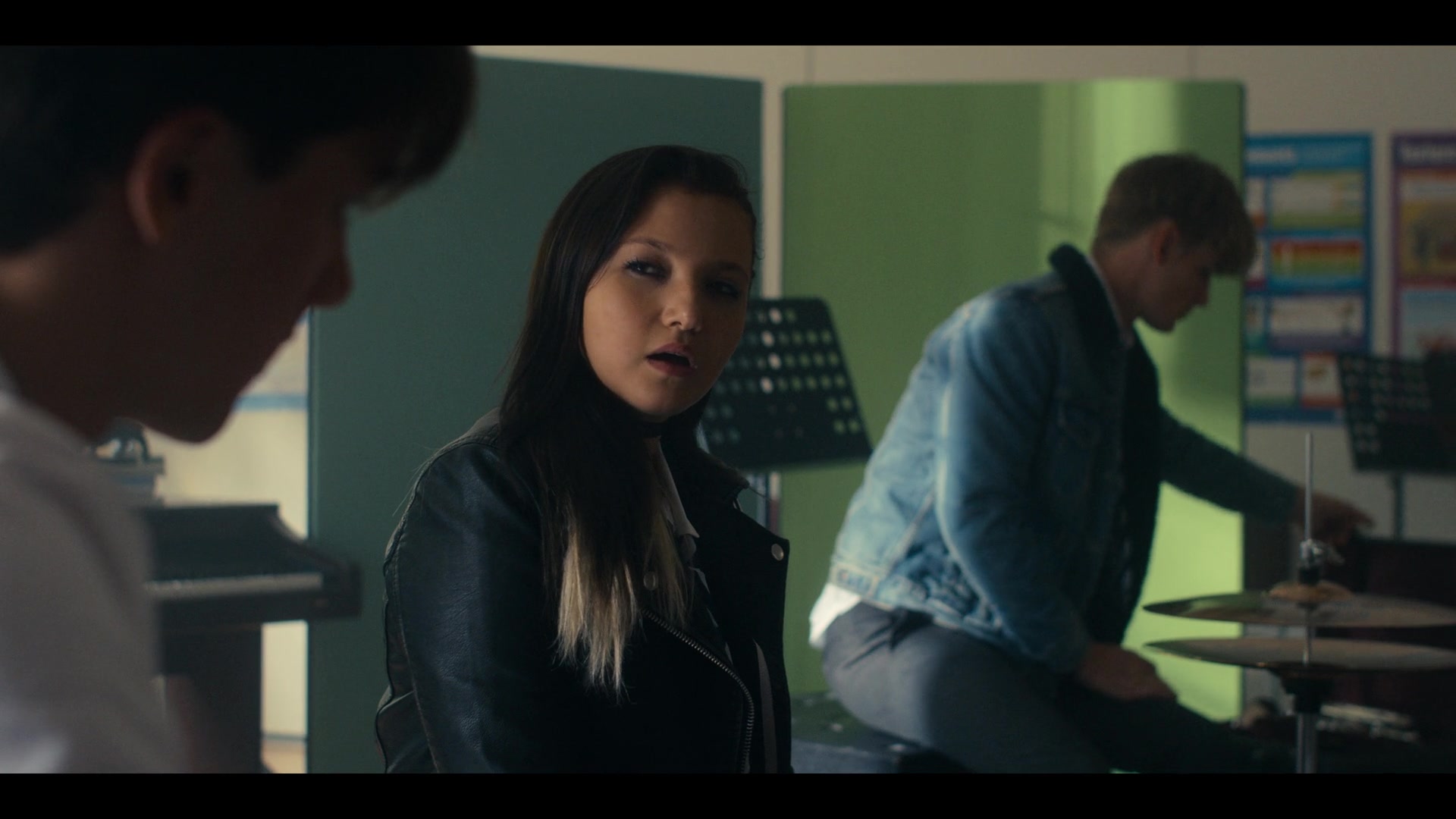 Get_Even_S01E02_1080p_001311.jpg