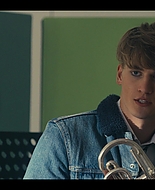 Get_Even_S01E02_1080p_001336.jpg
