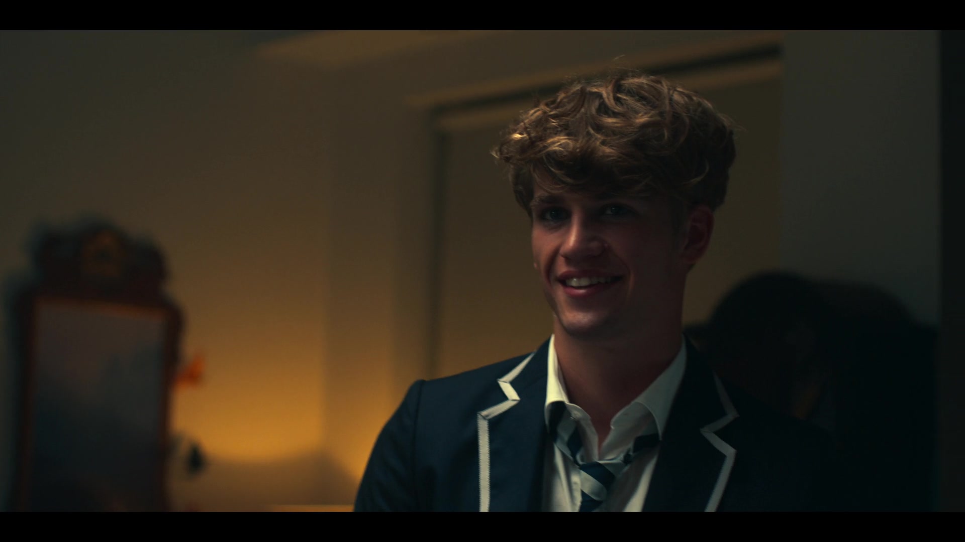Get_Even_S01E03_1080p_002655.jpg