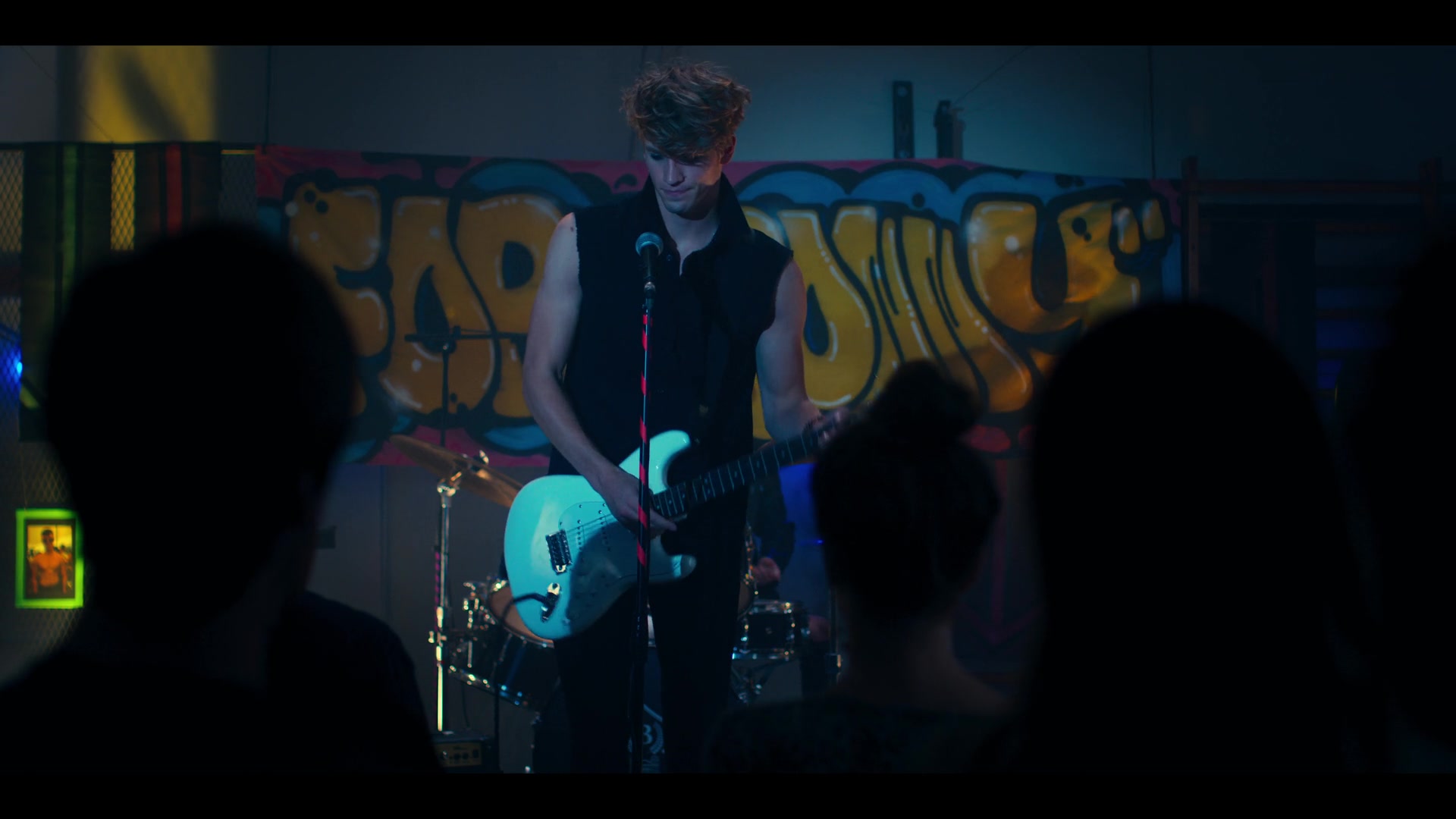 Get_Even_S01E06_1080p_003015.jpg