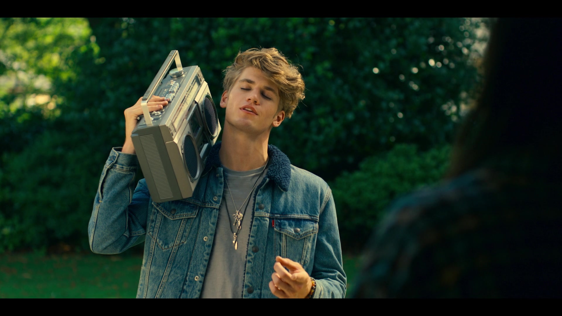 Get_Even_S01E07_1080p_000983.jpg