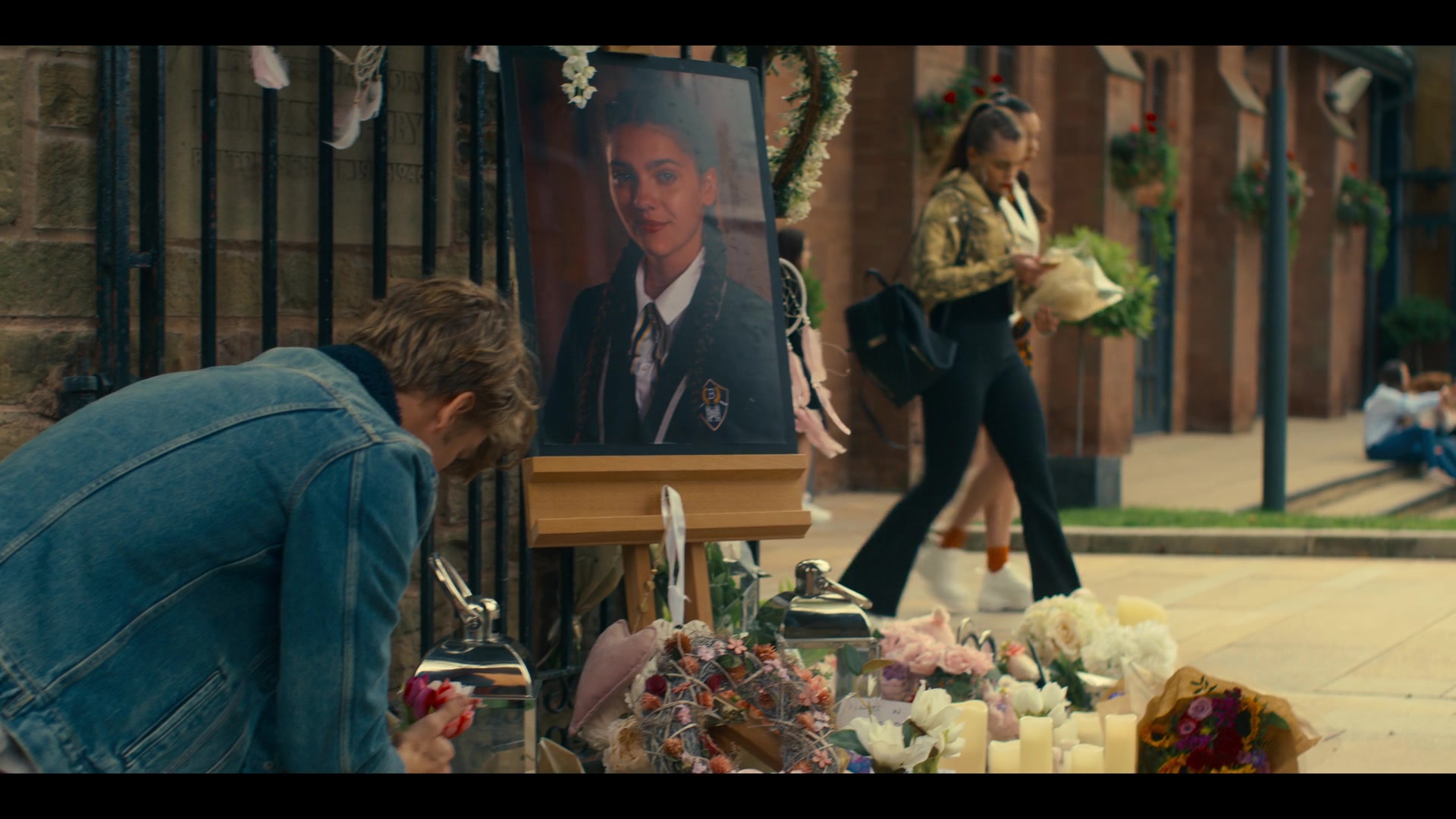 Get_Even_S01E07_1080p_002155.jpg
