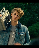 Get_Even_S01E07_1080p_000978.jpg