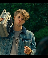 Get_Even_S01E07_1080p_000979.jpg