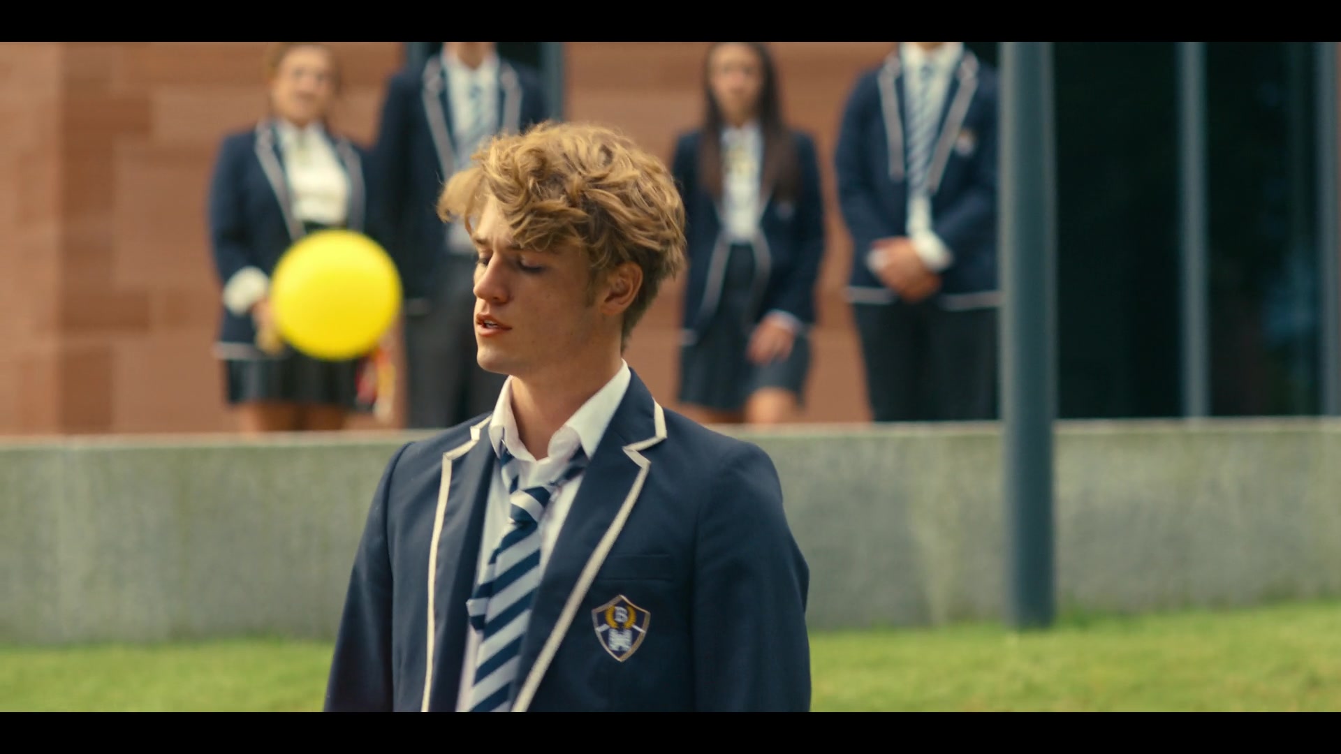 Get_Even_S01E08_1080p_002572.jpg
